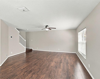 249 Castlekeeper Place - Photo Thumbnail 6