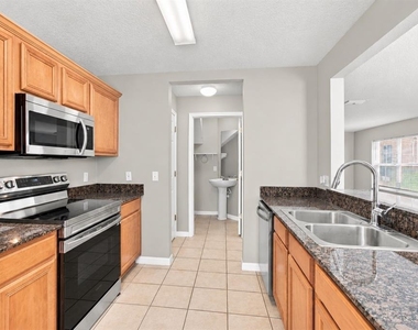 249 Castlekeeper Place - Photo Thumbnail 7