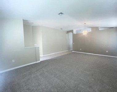 4950 Trinidad Drive - Photo Thumbnail 8
