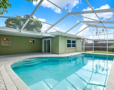 5531 13th Avenue N - Photo Thumbnail 26