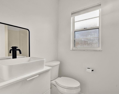 5531 13th Avenue N - Photo Thumbnail 12