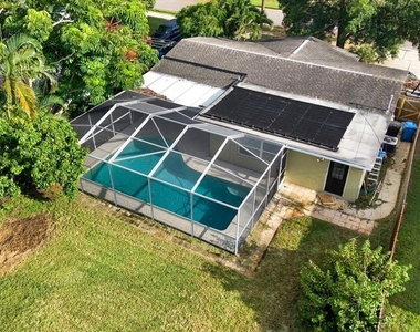 5531 13th Avenue N - Photo Thumbnail 17