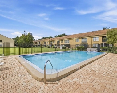 4769 Puritan Circle - Photo Thumbnail 26