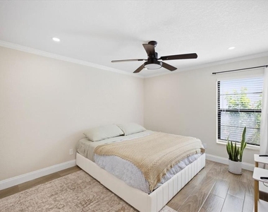 4769 Puritan Circle - Photo Thumbnail 12