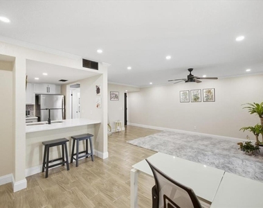 4769 Puritan Circle - Photo Thumbnail 5