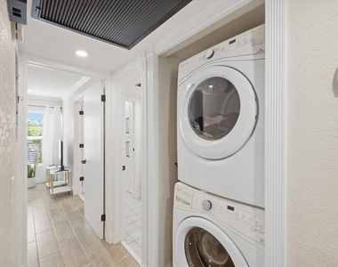 4769 Puritan Circle - Photo Thumbnail 20