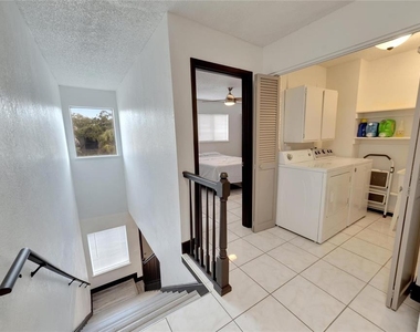 6301 Newtown Circle - Photo Thumbnail 28