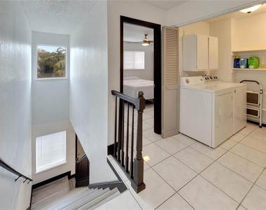 6301 Newtown Circle - Photo Thumbnail 29
