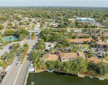 6301 Newtown Circle - Photo Thumbnail 65