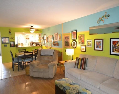 126 Caryl Way - Photo Thumbnail 32
