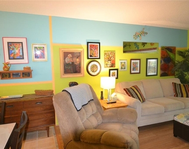 126 Caryl Way - Photo Thumbnail 29