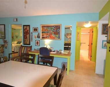 126 Caryl Way - Photo Thumbnail 25