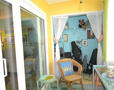 126 Caryl Way - Photo Thumbnail 35