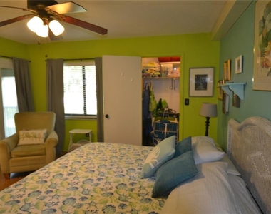 126 Caryl Way - Photo Thumbnail 39