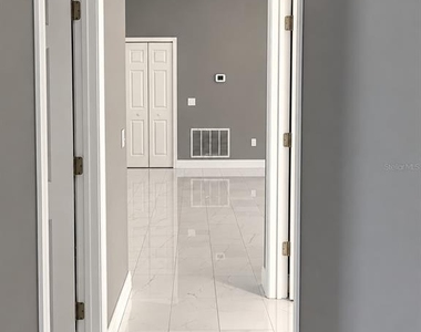 5369 Dahlia Reserve Drive - Photo Thumbnail 12