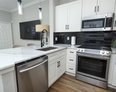 2202 Elizabeth Avenue - Photo Thumbnail 6