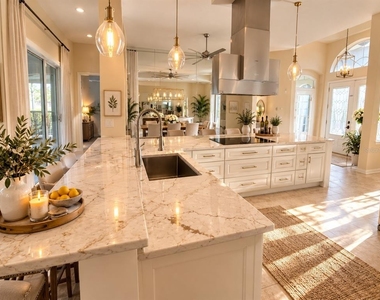 13535 Bluewater Circle - Photo Thumbnail 4