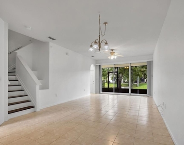 4971 Town Terrace Sw - Photo Thumbnail 3