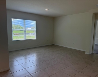 368 Conway Avenue - Photo Thumbnail 14