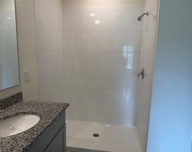 368 Conway Avenue - Photo Thumbnail 17