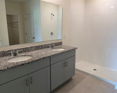 368 Conway Avenue - Photo Thumbnail 16