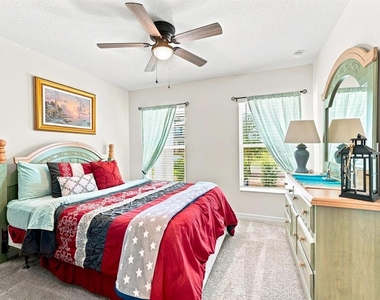 455 Overpool Avenue - Photo Thumbnail 12