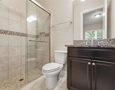 13833 Behring Avenue - Photo Thumbnail 12