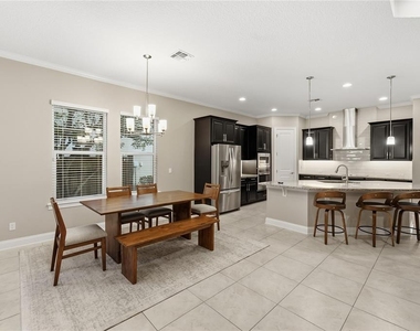 13833 Behring Avenue - Photo Thumbnail 22