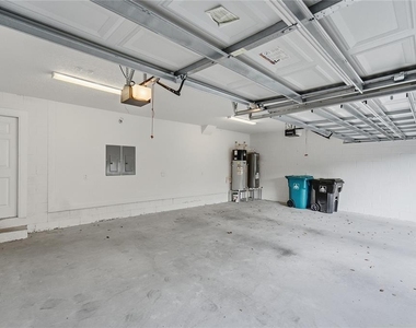 13833 Behring Avenue - Photo Thumbnail 39