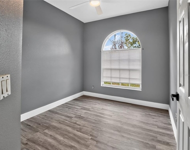 257 Margate Drive - Photo Thumbnail 9