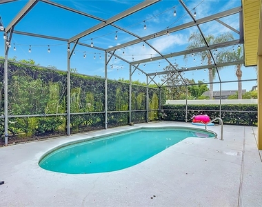 4934 Lazy Oaks Way - Photo Thumbnail 1