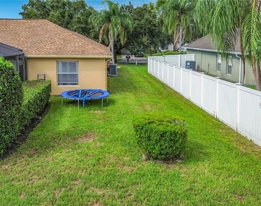 4934 Lazy Oaks Way - Photo Thumbnail 43