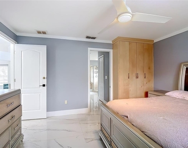 4934 Lazy Oaks Way - Photo Thumbnail 20