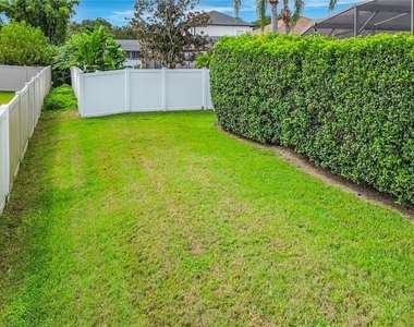 4934 Lazy Oaks Way - Photo Thumbnail 40