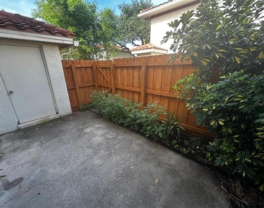 1608 Long Ridge Court - Photo Thumbnail 21