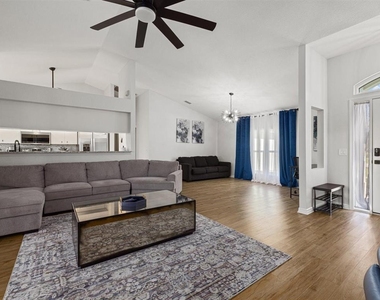 39 Long Meadow Court - Photo Thumbnail 4