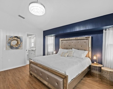 39 Long Meadow Court - Photo Thumbnail 17