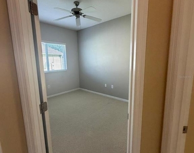 4576 Barbados Loop - Photo Thumbnail 28