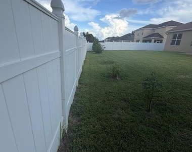 4576 Barbados Loop - Photo Thumbnail 35