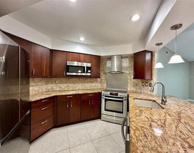 2431 Malaya Court - Photo Thumbnail 3
