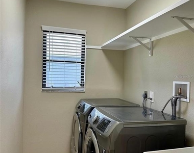 2431 Malaya Court - Photo Thumbnail 24