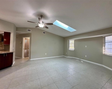 2431 Malaya Court - Photo Thumbnail 14