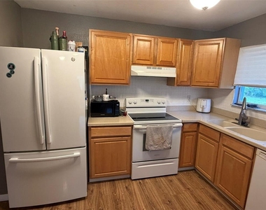 8620 Alam Avenue - Photo Thumbnail 9