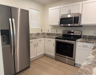 8909 White Sage Loop - Photo Thumbnail 3
