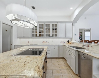 9913 Laurel Valley Avenue Circle - Photo Thumbnail 10