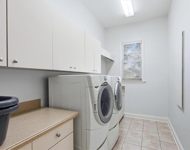 9913 Laurel Valley Avenue Circle - Photo Thumbnail 29
