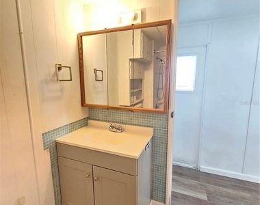 321 3rd Street Drive W - Photo Thumbnail 13