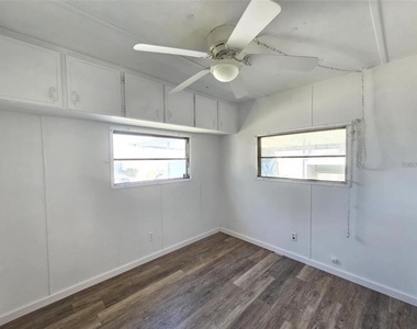 321 3rd Street Drive W - Photo Thumbnail 15