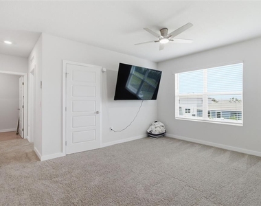 18114 Wheathouse Place - Photo Thumbnail 26