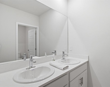 18114 Wheathouse Place - Photo Thumbnail 35